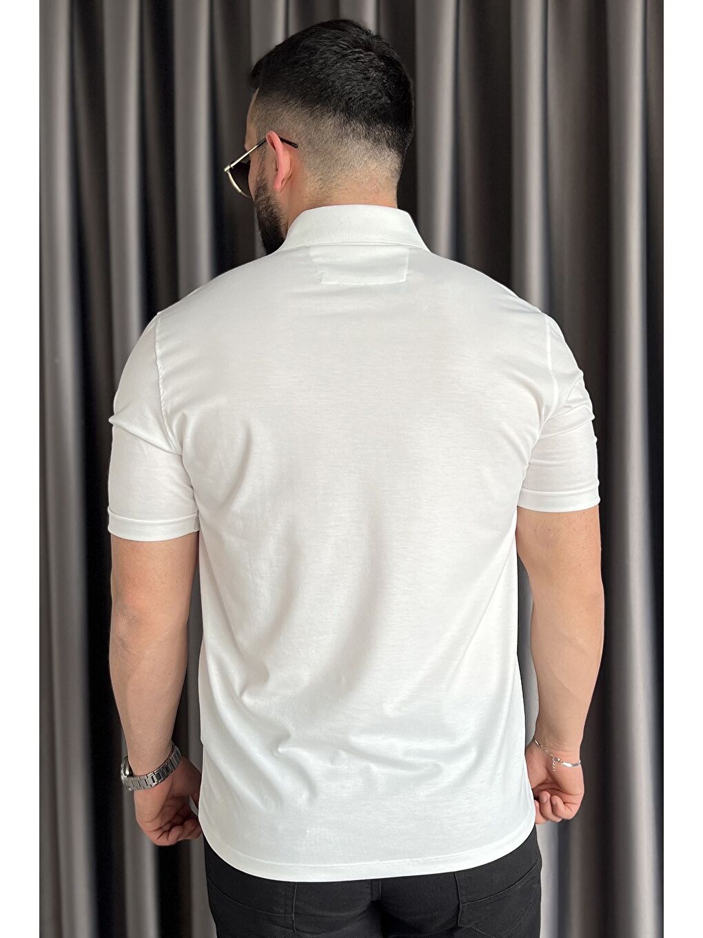 Beyaz Polo Yaka Yarım Düğmeli Cepli Erkek Tişört-2