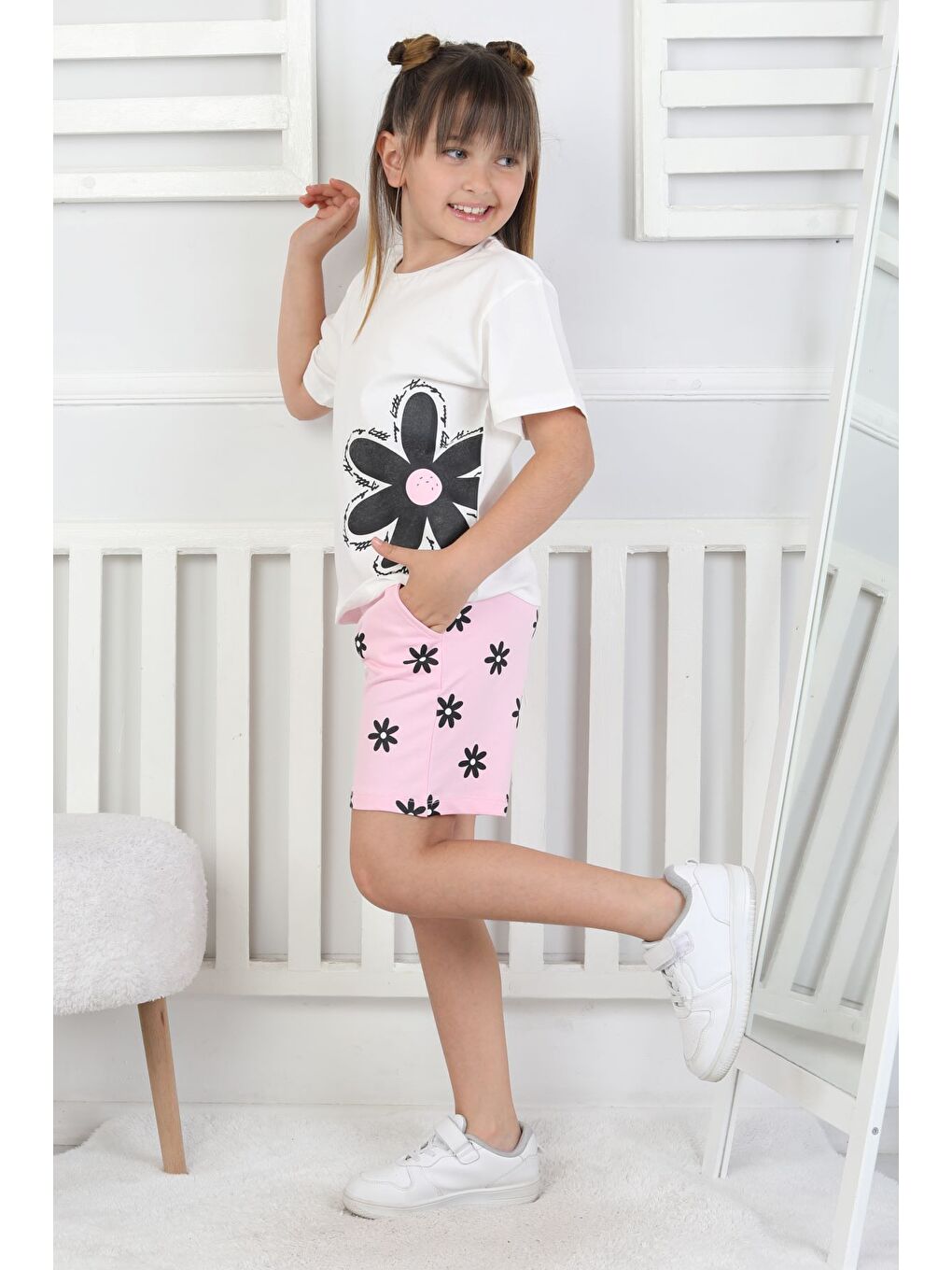 Pembe Papatya Baskılı Kısa Kollu Cepli Kız Çocuk Şort Takım-5