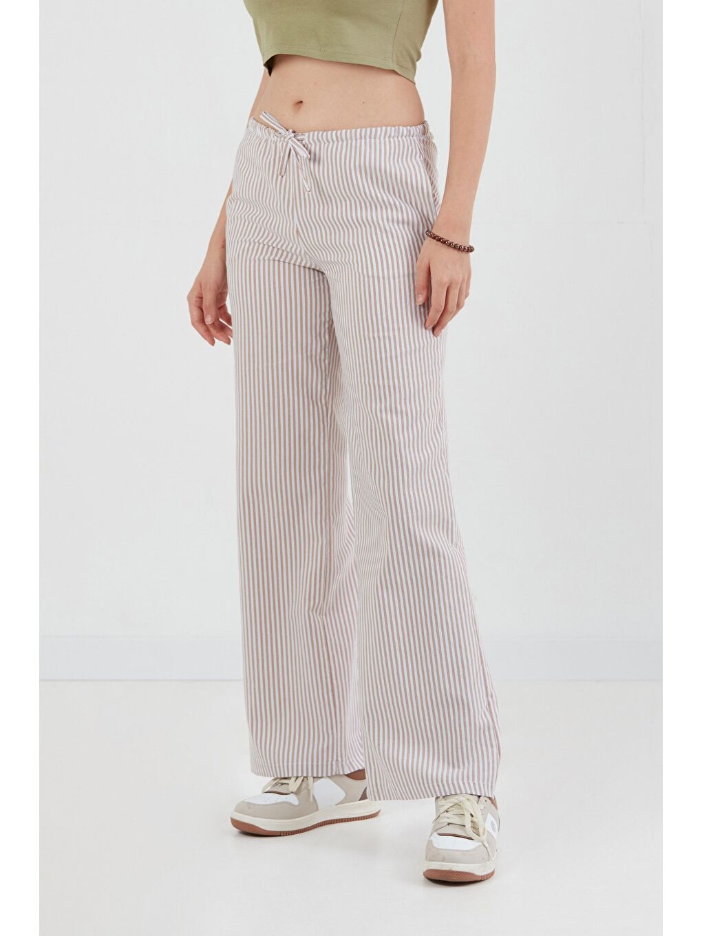 Kahverengi Çizgili Beli Bağlamalı Palazzo Pantolon-1