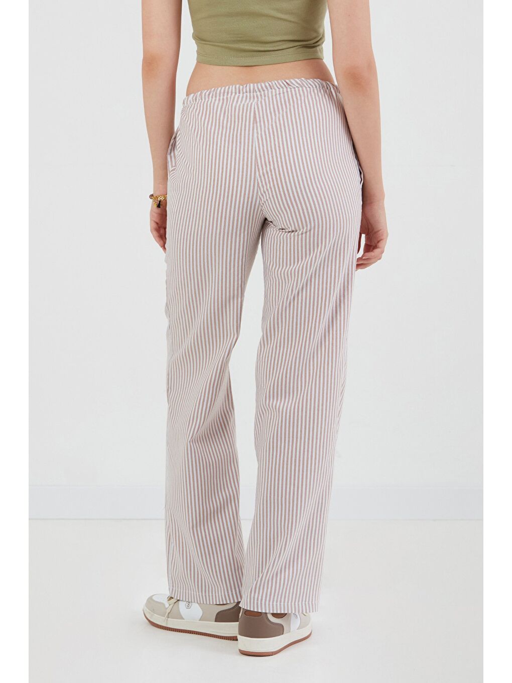 Kahverengi Çizgili Beli Bağlamalı Palazzo Pantolon-2