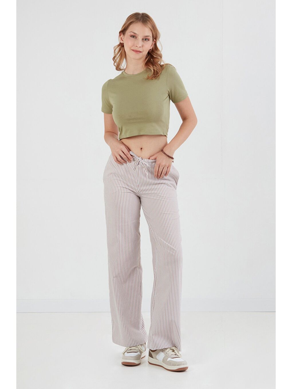 Kahverengi Çizgili Beli Bağlamalı Palazzo Pantolon-3