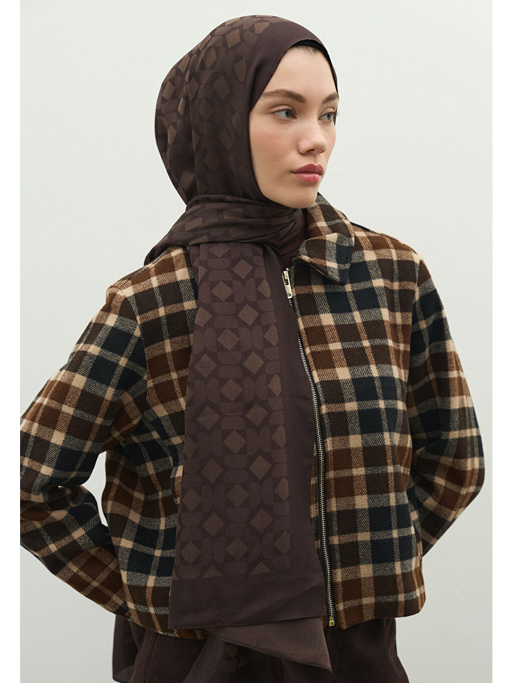 Kahverengi OSLO PAMUK FLOŞ JAKARLI ŞAL ACI KAHVE