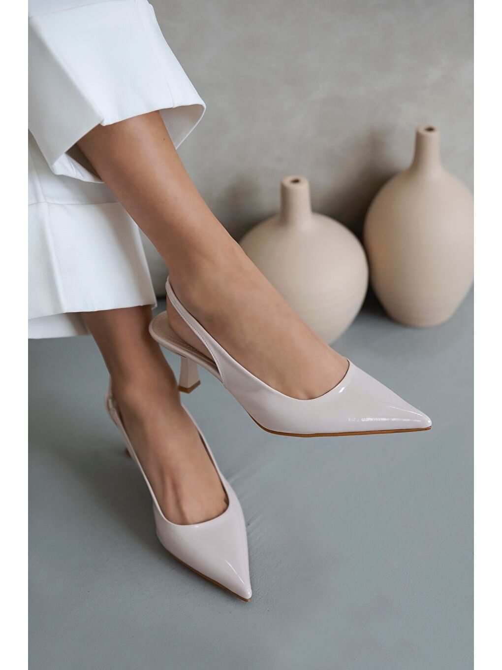 Silver  Kadın Topuklu  Rugan  Ayakkabı Bej