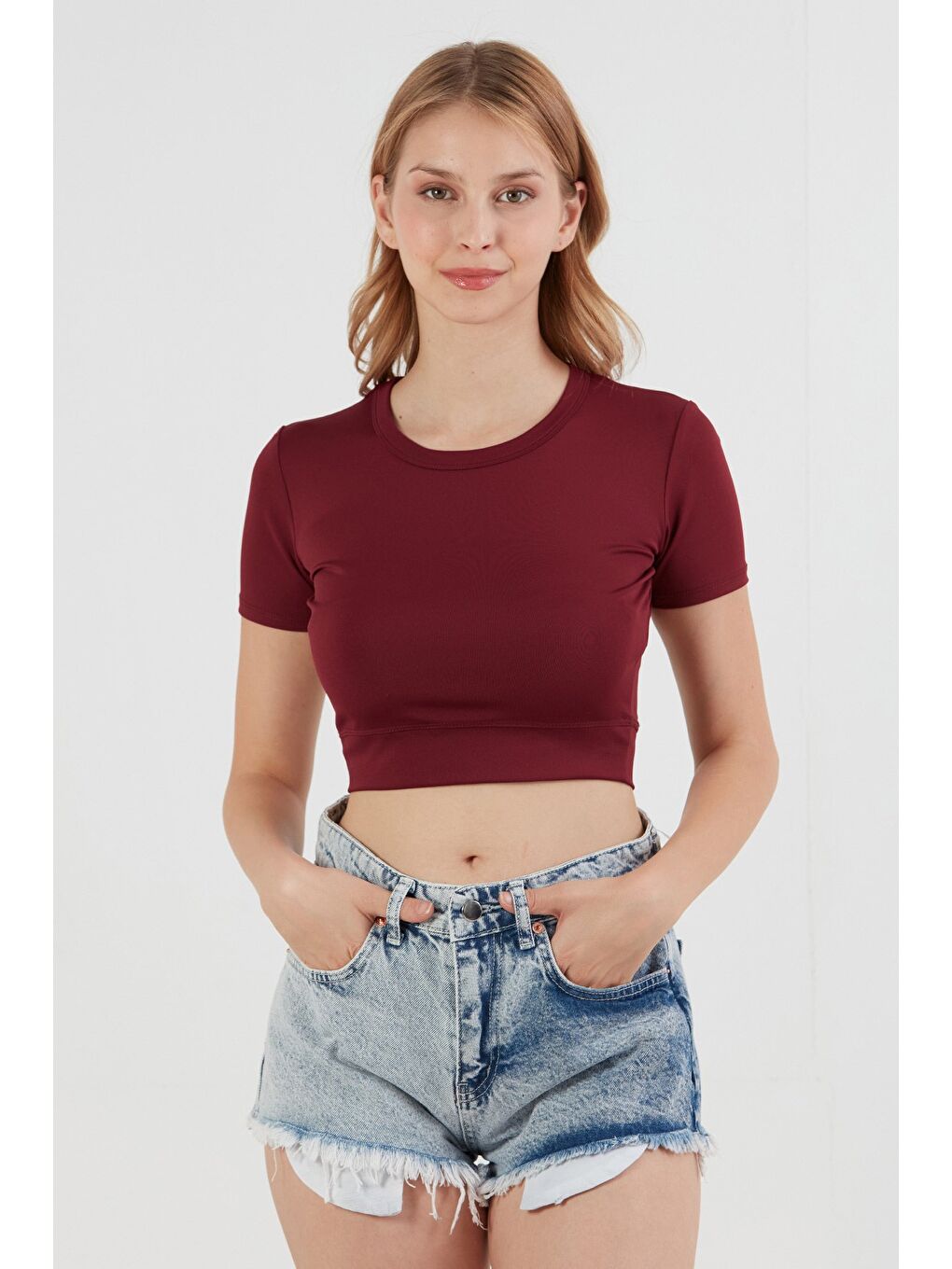 Bordo Basic Bisiklet Yaka Crop Tişört
