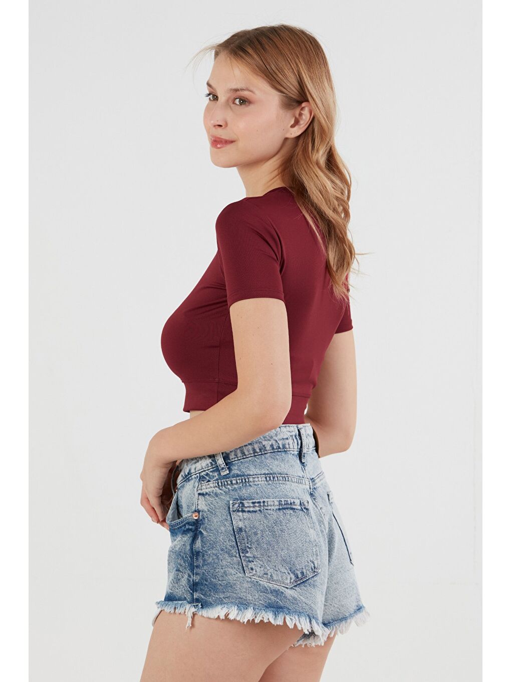 Bordo Basic Bisiklet Yaka Crop Tişört-1