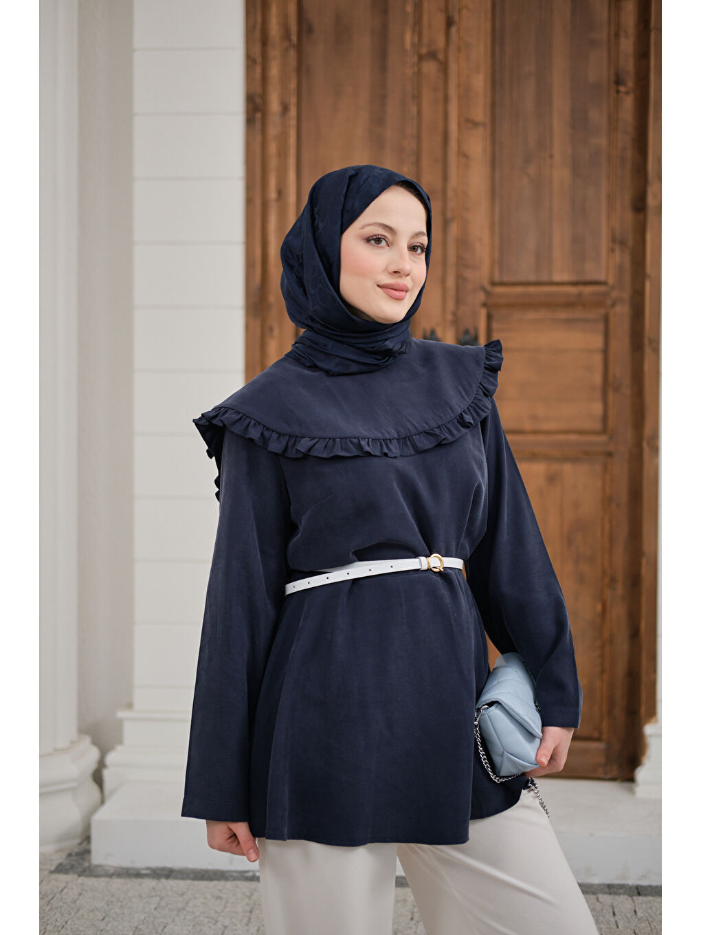 Kadın Fırfır Detay Dikiş Pensli Tunik Lacivert-1