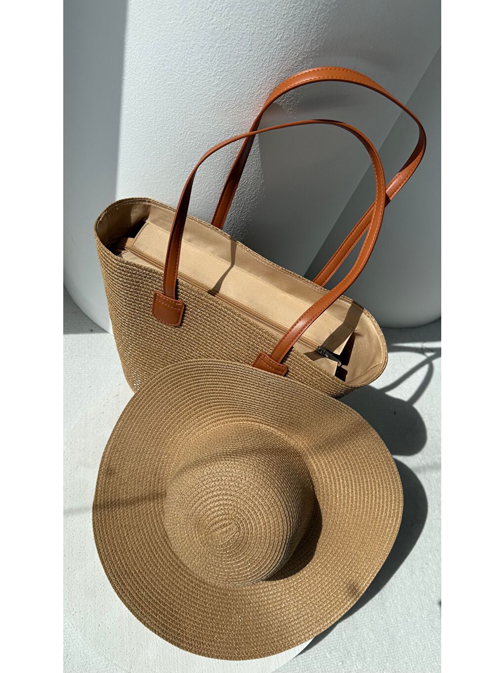 Bej Camel Hasır Şapka Ve Hasır Çanta Ikili Set Kutulu Gönderim