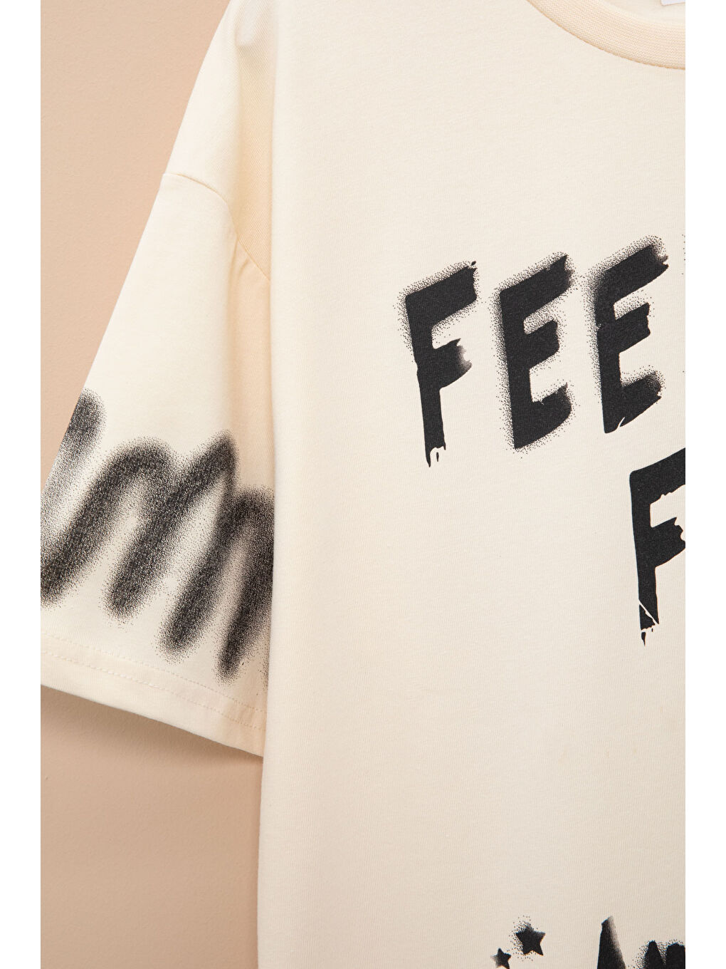 Ekru Krem Cep Detaylı Yazı Baskılı Erkek Çocuk Bisiklet Yaka Tişört 20907-3