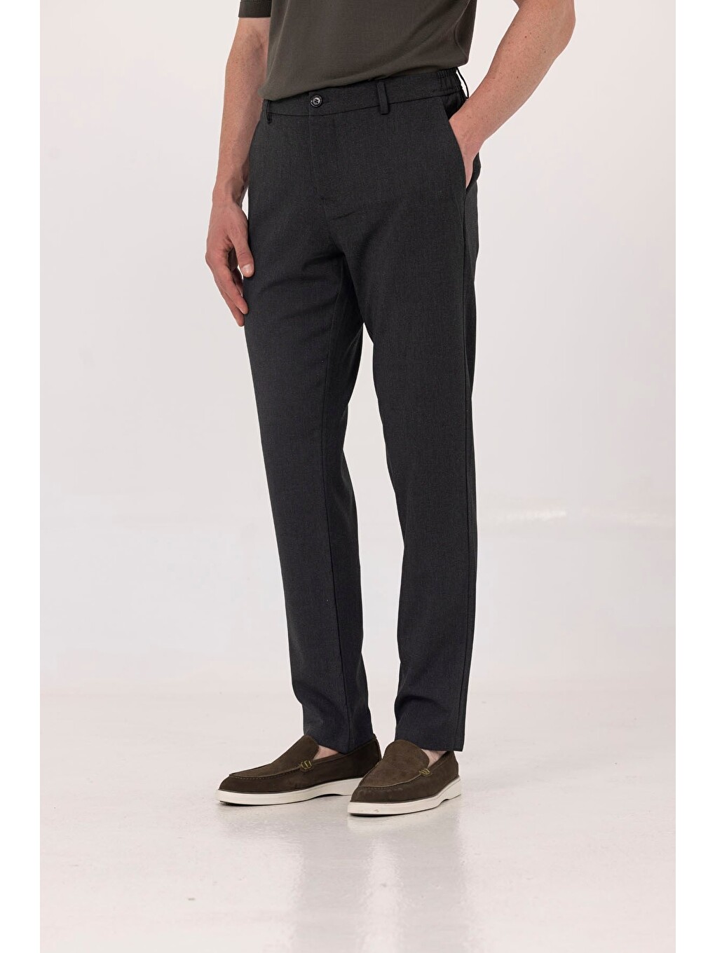 Antrasit Yanı Lastikli Köprülü Kemerli Slim Fit Jogger Pantolon-1