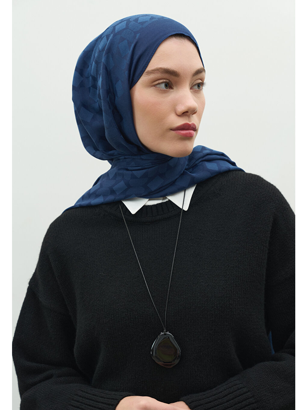 İndigo OSLO PAMUK FLOŞ JAKARLI ŞAL İNDİGO-1