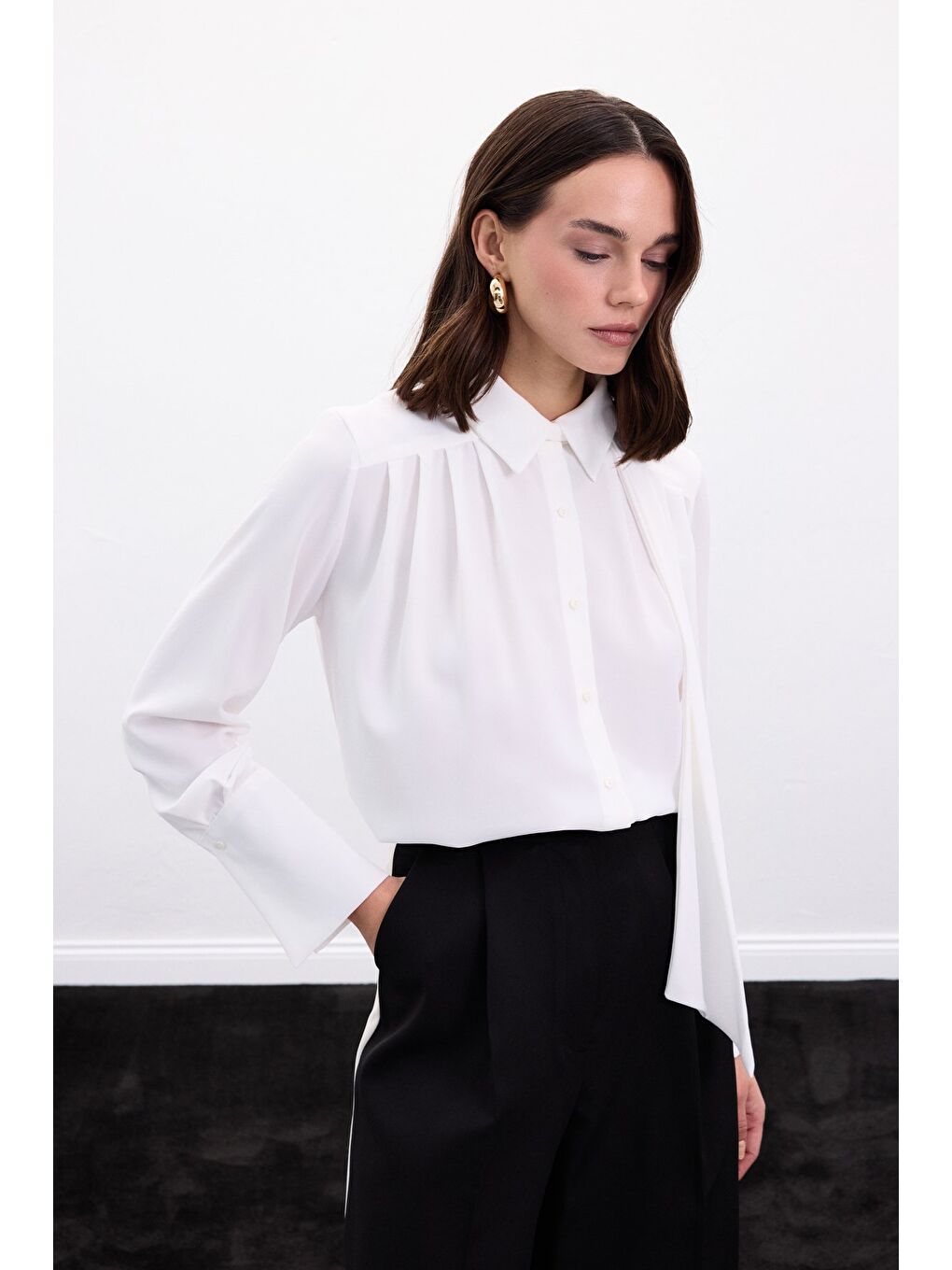 Fularlı Gömlek - Ekru-3