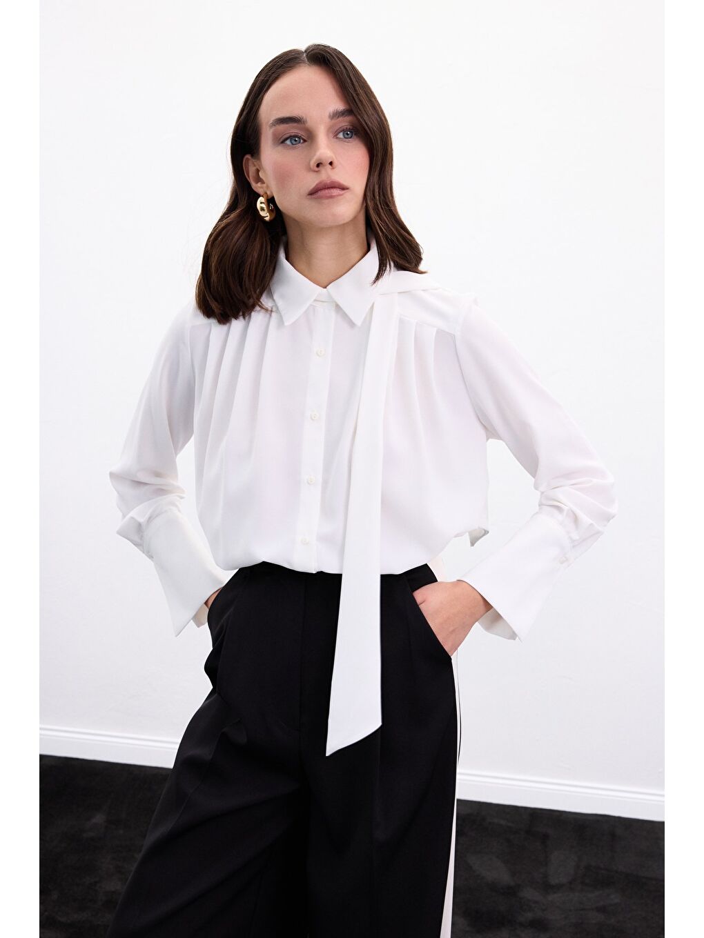 Fularlı Gömlek - Ekru-4