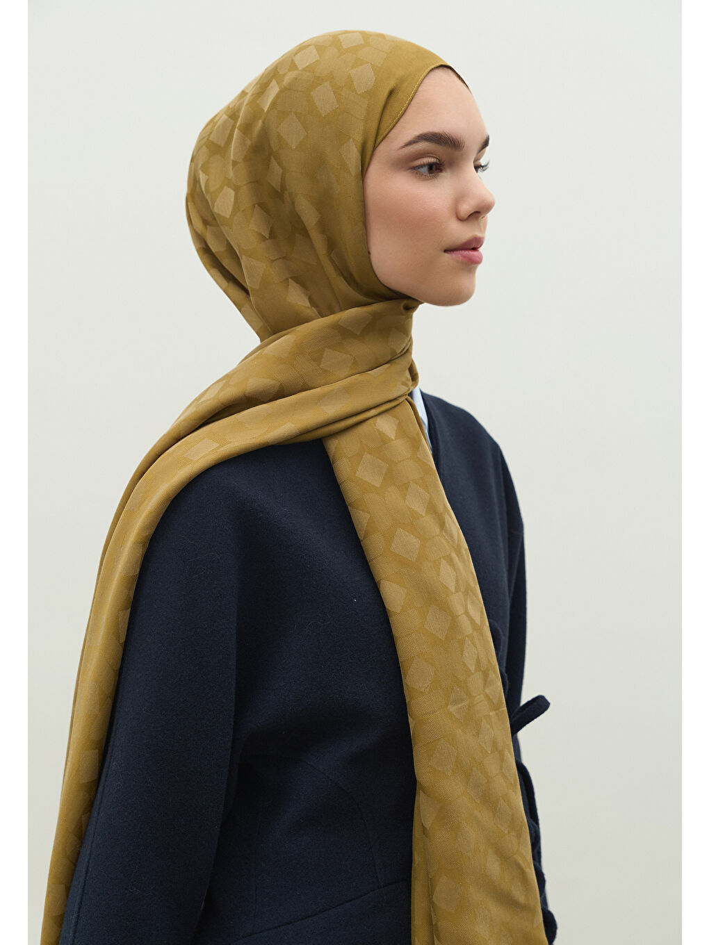 Bej OSLO PAMUK FLOŞ JAKARLI ŞAL SAHRA-1