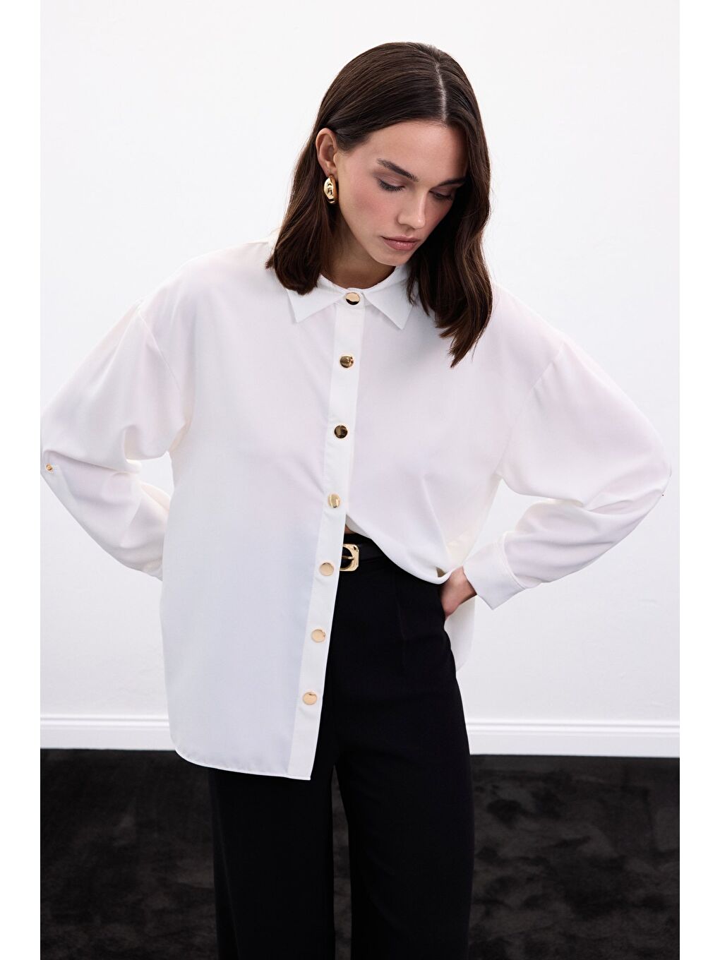 Çıtçıt Detaylı Gömlek - Ekru