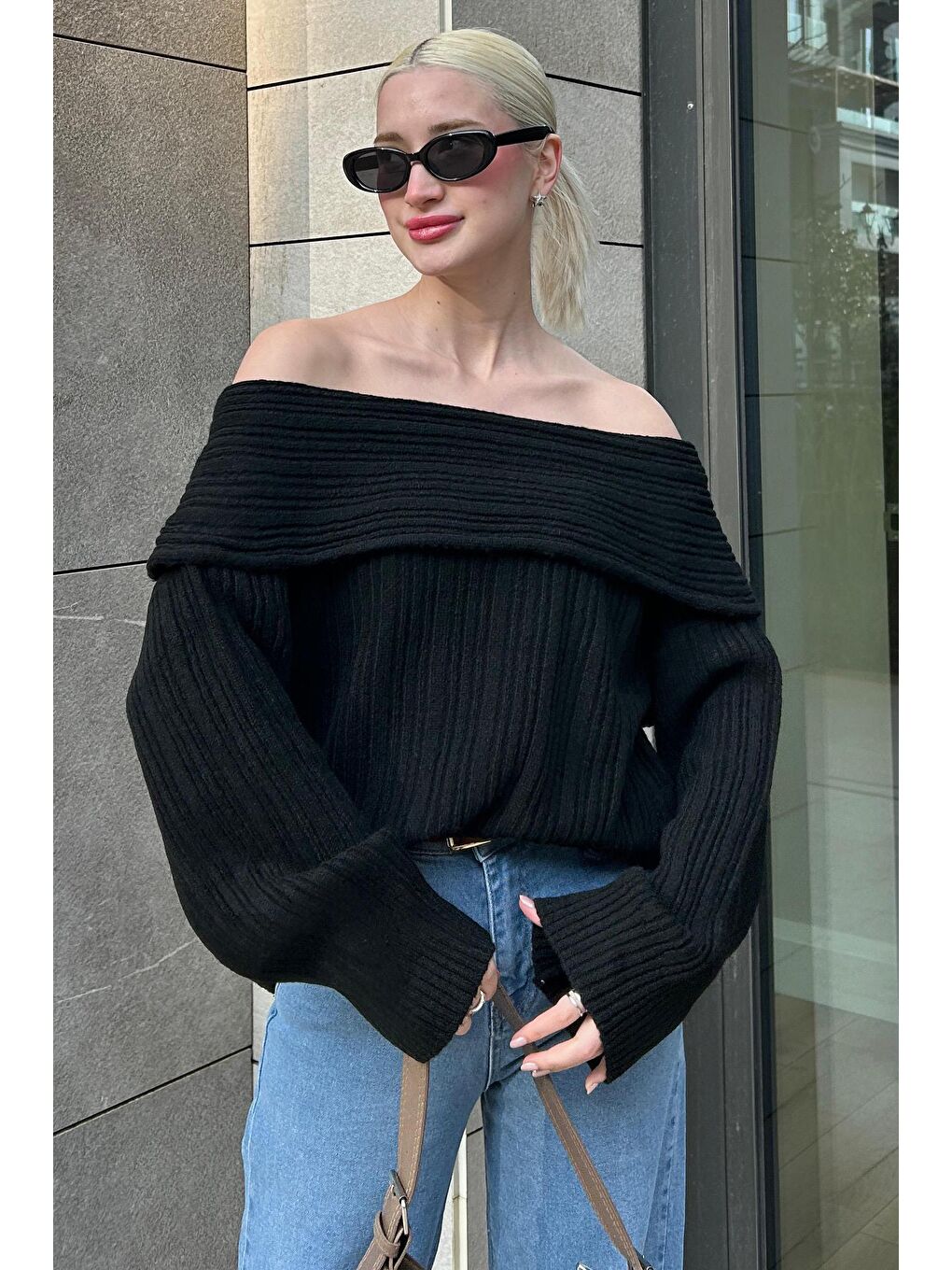 Siyah Madonna Yaka Kadın Kazak Mg2274-1