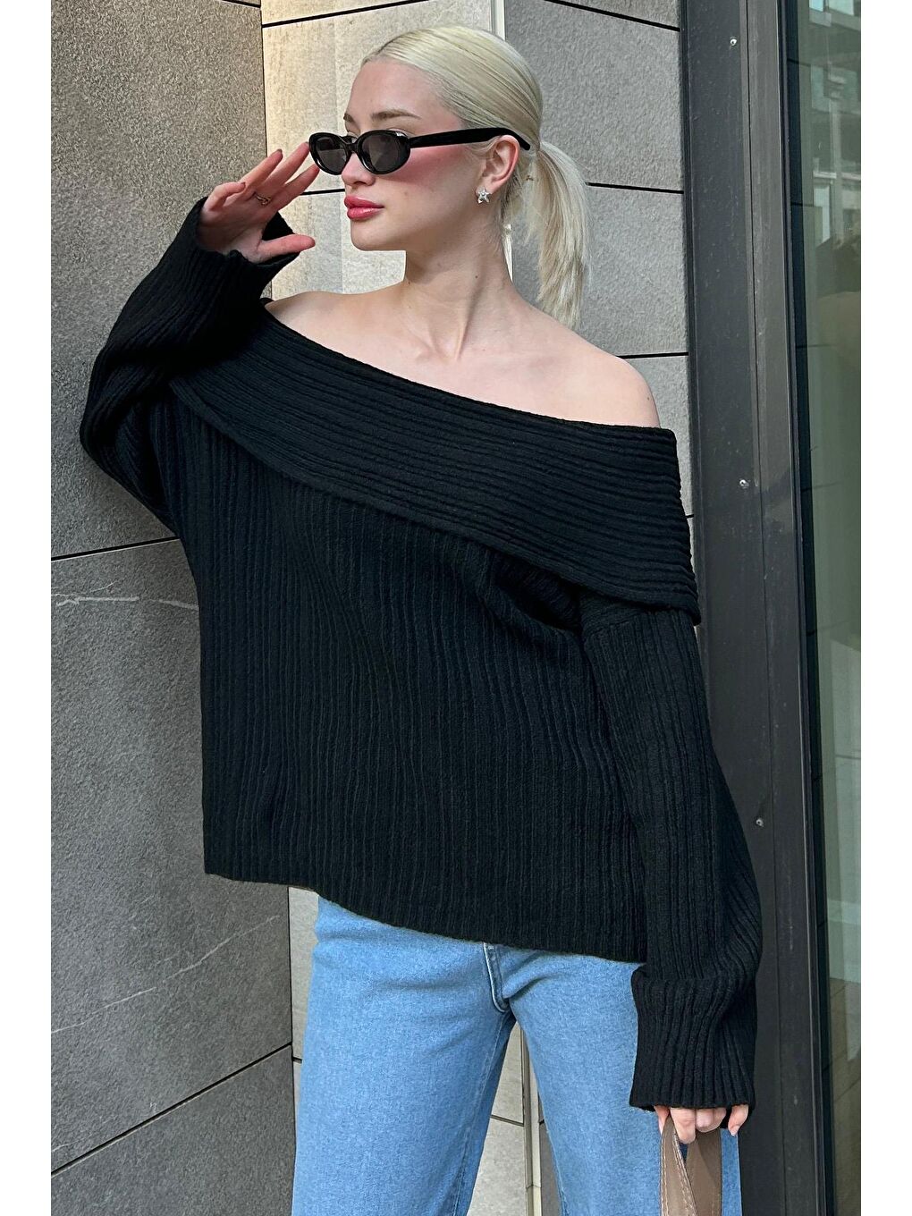 Siyah Madonna Yaka Kadın Kazak Mg2274-2