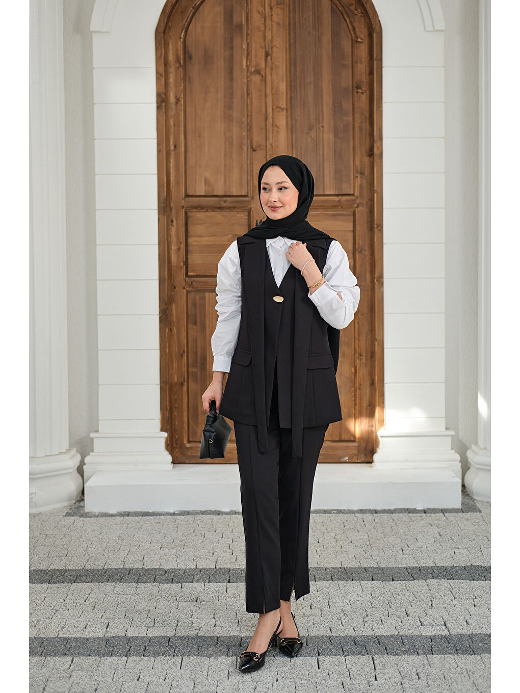 Kadın Gold Düğme Detaylı Yelekli Takım Siyah-4