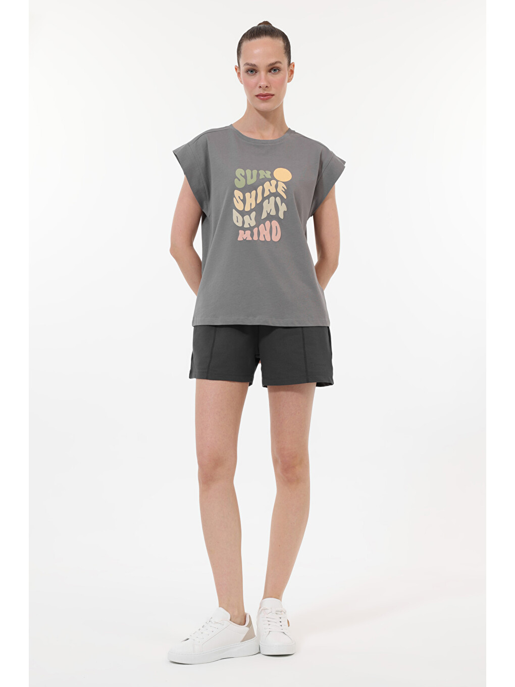 Gri WL GOSIA 11MS201 5FX Antrasit Kadın Kısa Kol T-Shirt-2