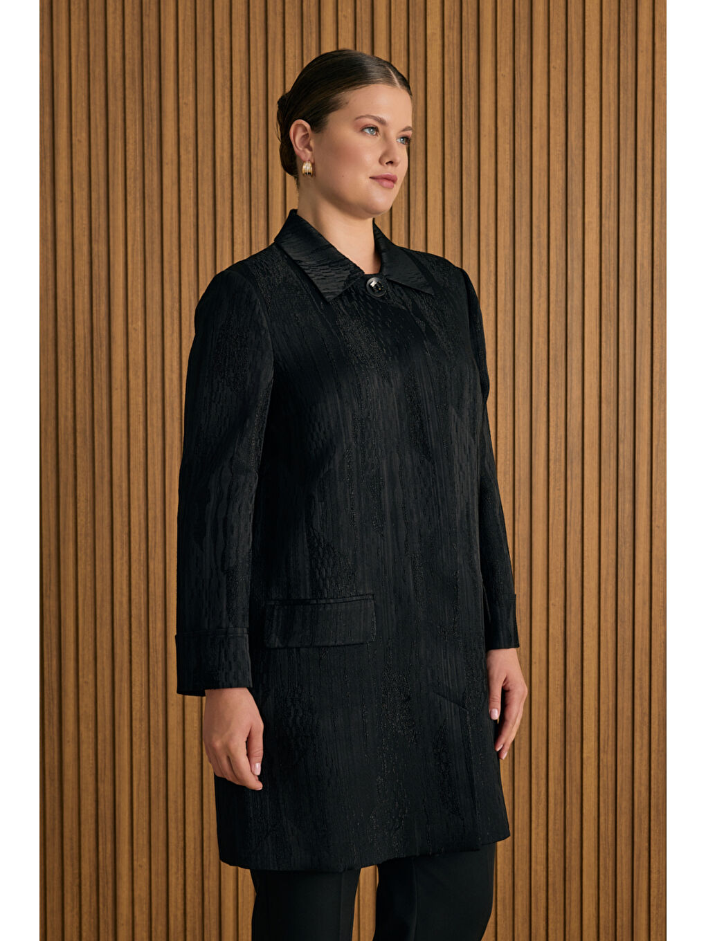 Siyah Özel Dokuma Kumaş Kap-1