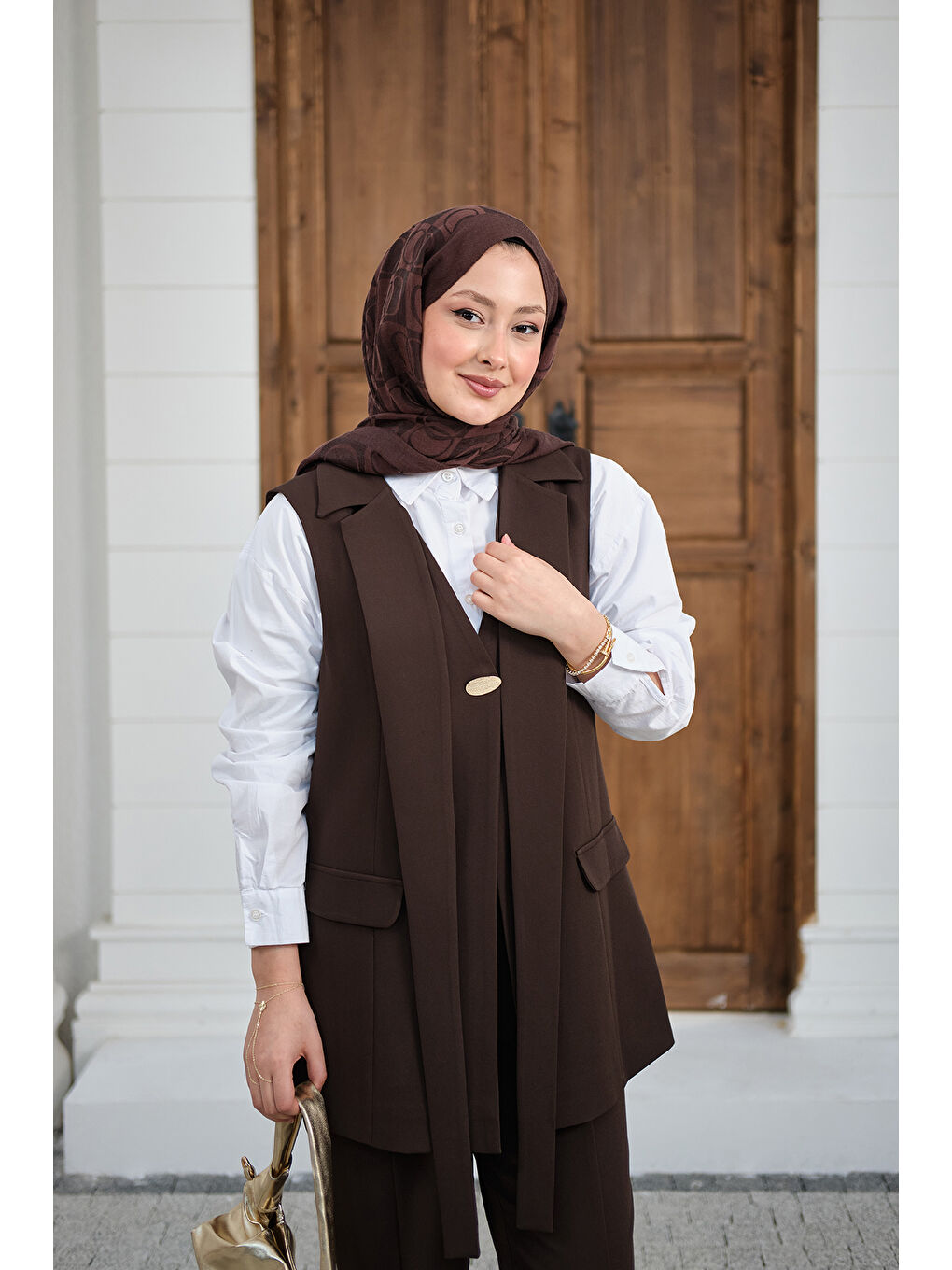 Kadın Gold Düğme Detaylı Yelekli Takım Kahverengi-2