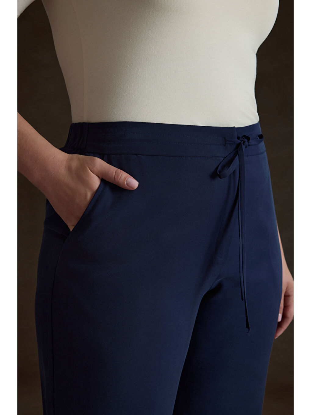 Lacivert Beli Bağcıklı Lyocell Pantolon-3