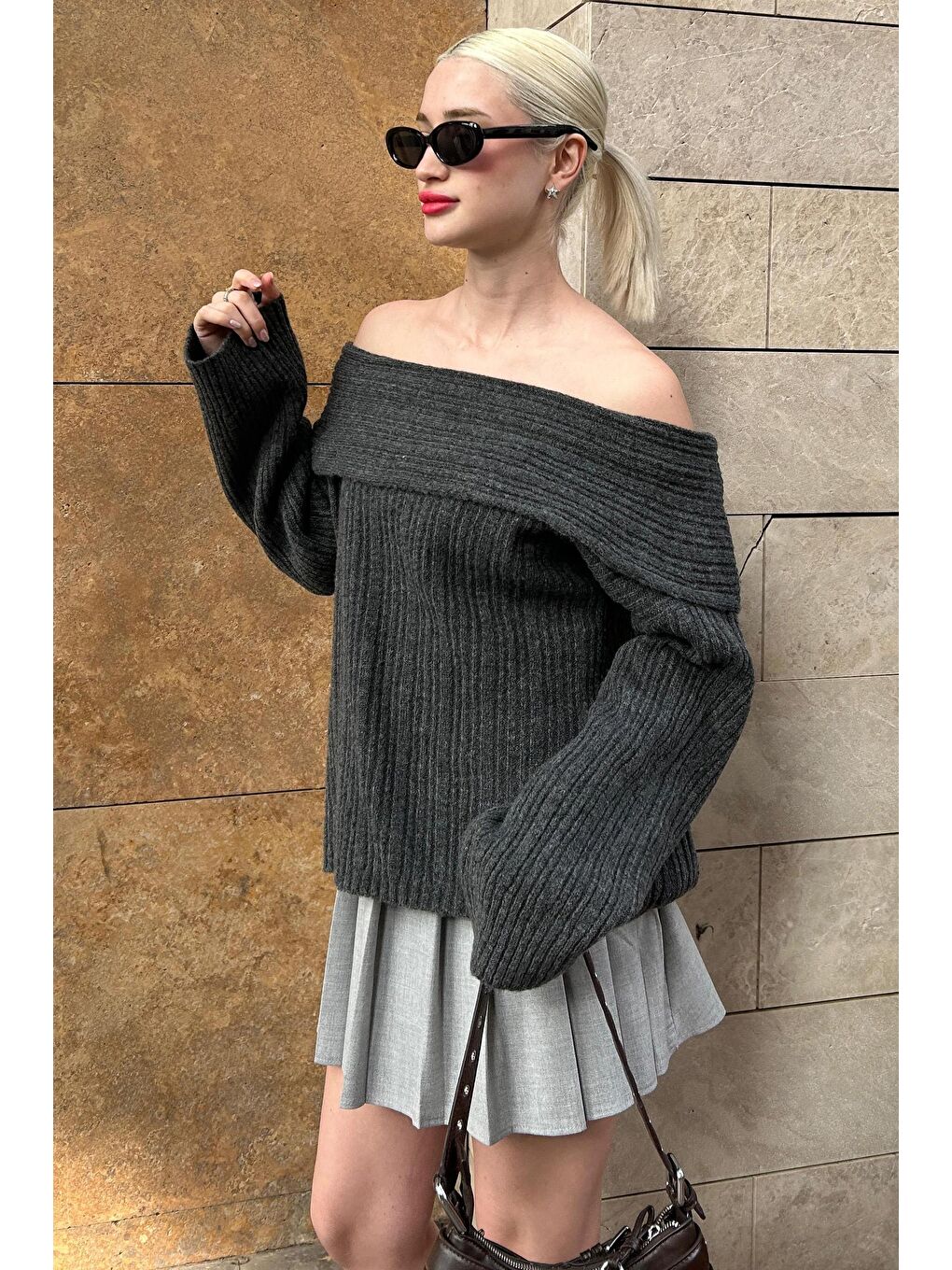 Antrasit Madonna Yaka Kadın Kazak Mg2274-2