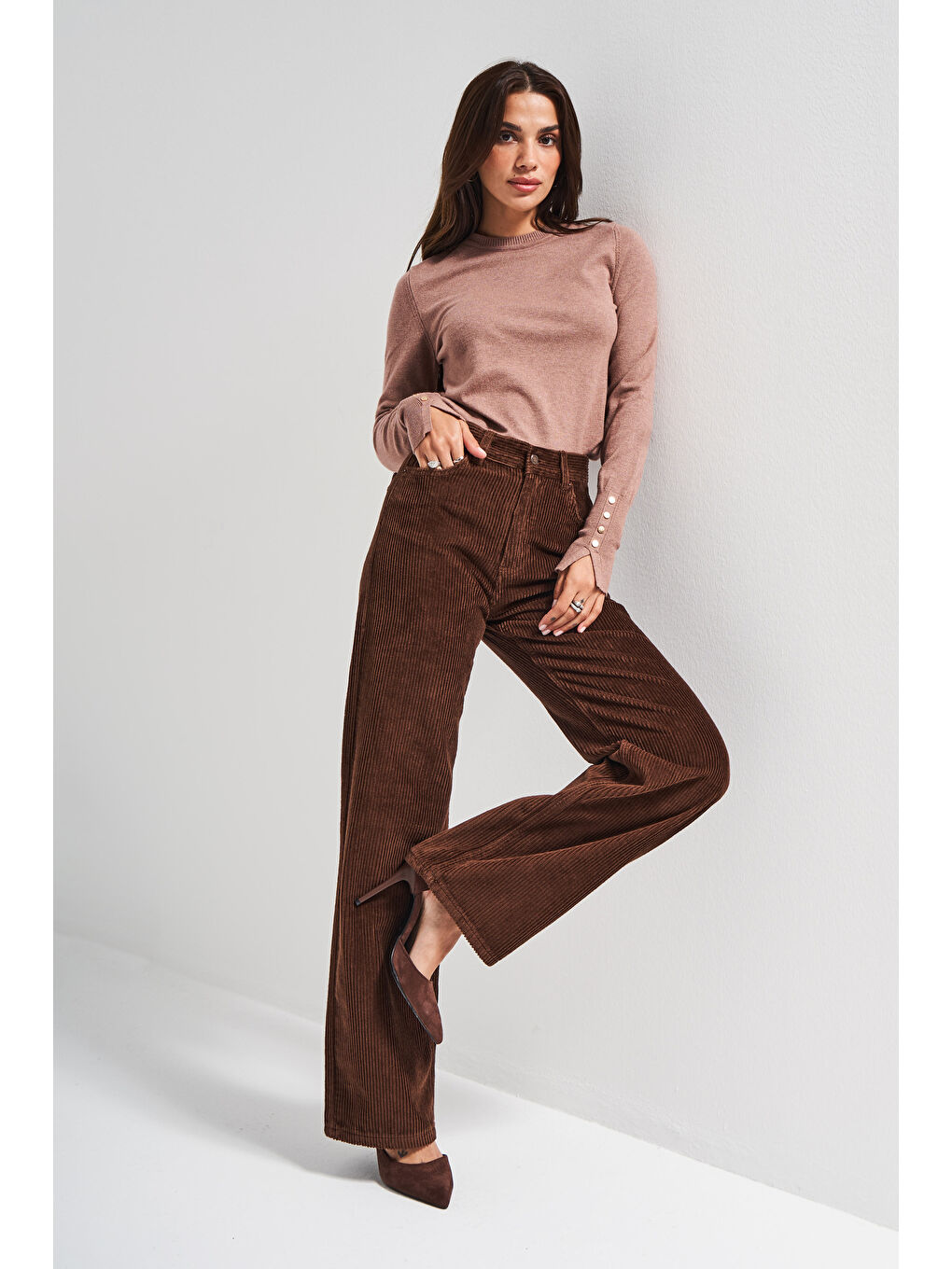 Kadın Kahverengi Doris 26w5-42 Straight Fit Yüksek Bel İç Boy 80cm Kalın Fitilli Kadife Velvet Kumaş-3