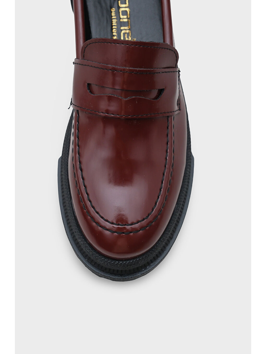 Bordo Fania Oval Burunlu Trak Tabanlı Rugan Kadın Loafer-3