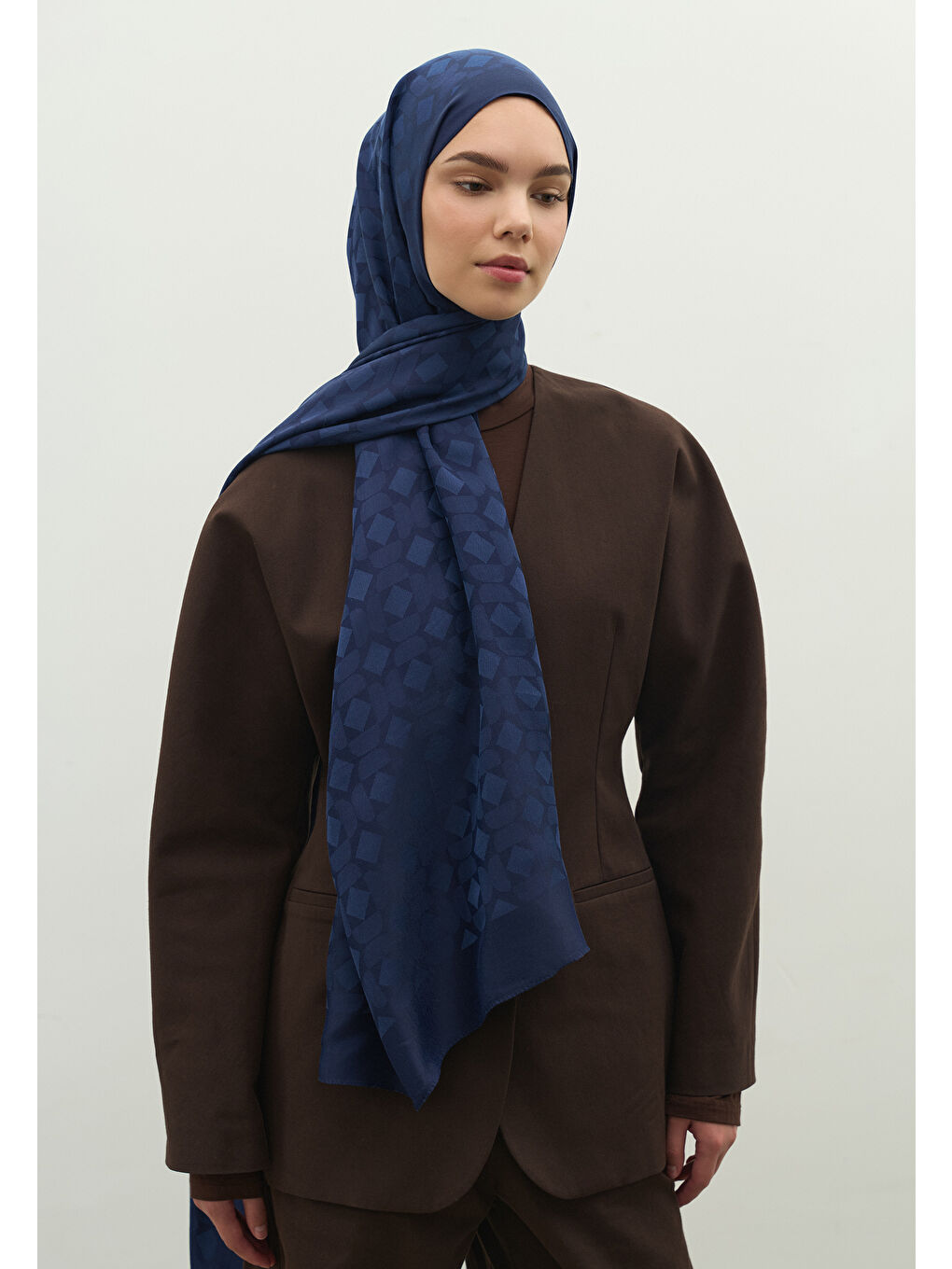 Mavi OSLO PAMUK FLOŞ JAKARLI ŞAL GECE MAVİSİ-1