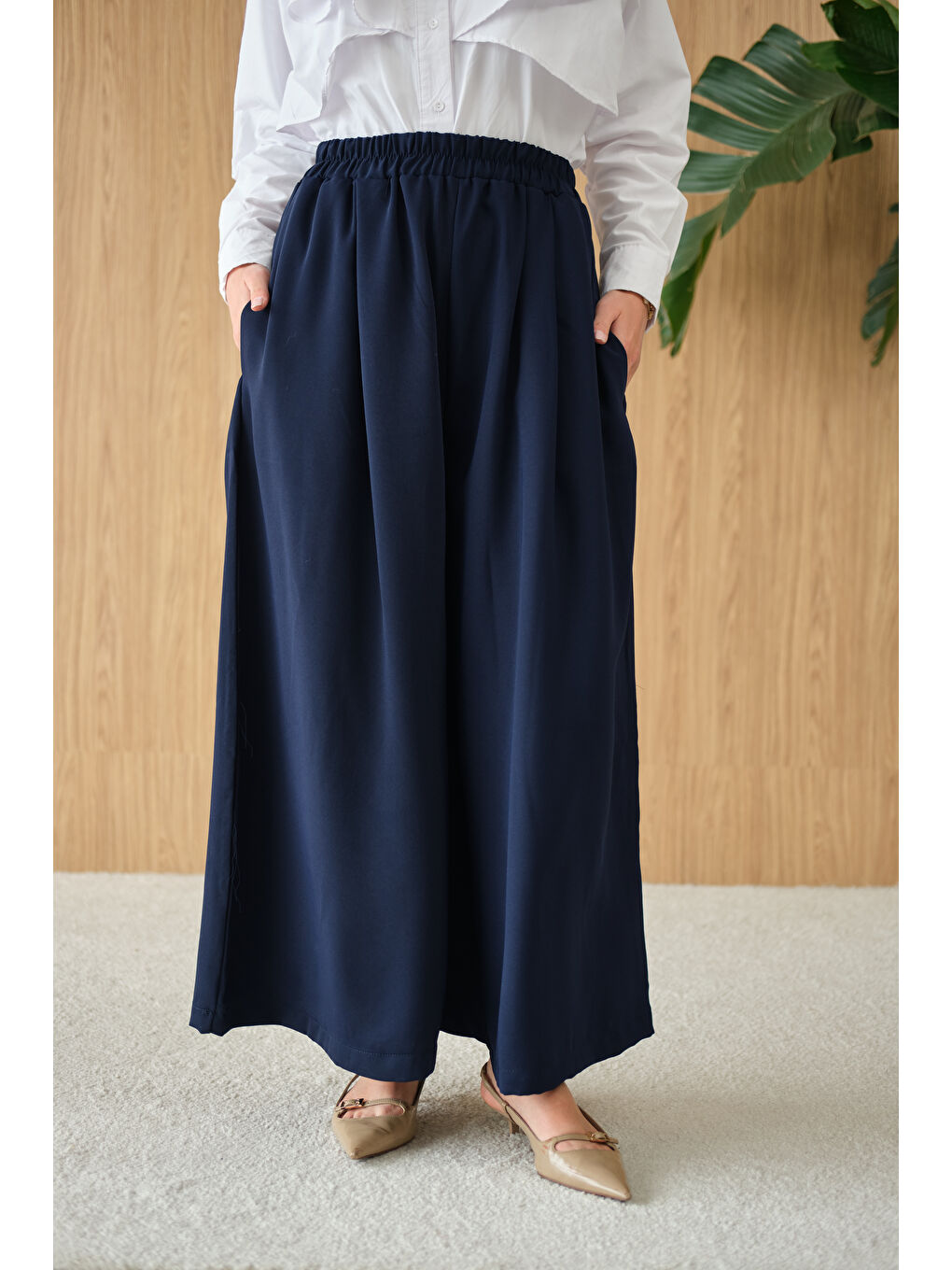 Kadın Beli Lastikli Bol Paça Kumaş Pantolon Lacivert-2