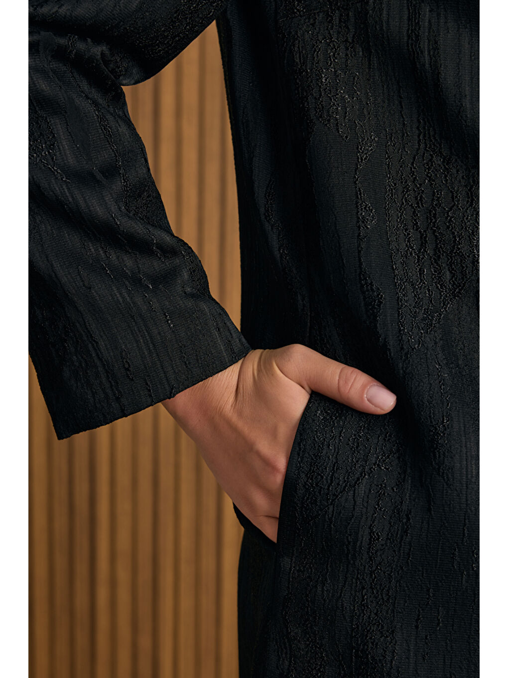 Siyah Özel Dokuma Kumaş Kap-4