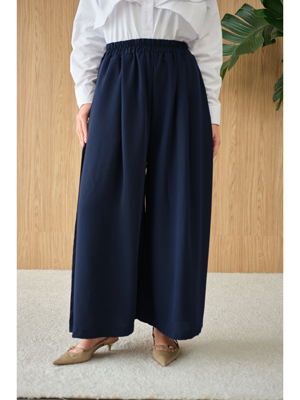 Kadın Beli Lastikli Bol Paça Kumaş Pantolon Lacivert-3