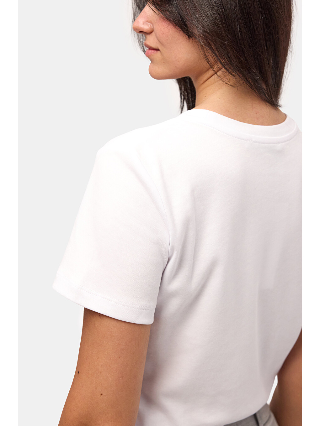 Kadın Beyaz s6-2 Bisiklet Yaka Organik Pamuk T-Shirt-3