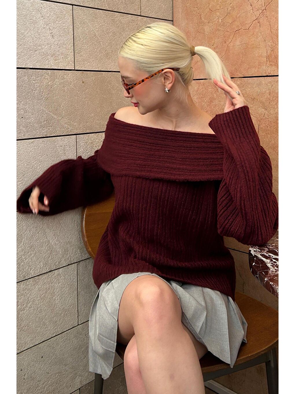 Bordo Madonna Yaka Kadın Kazak Mg2274