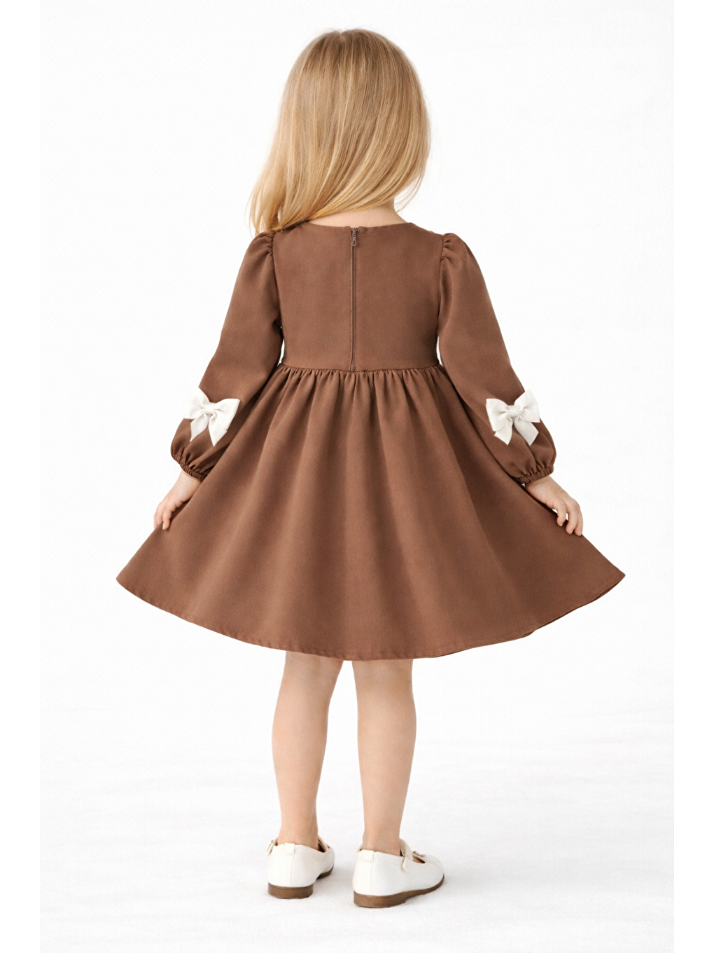Kahverengi Bisiklet Yaka İncili Fiyonklu Kahve Rengi Kız Çocuk Elbise-2