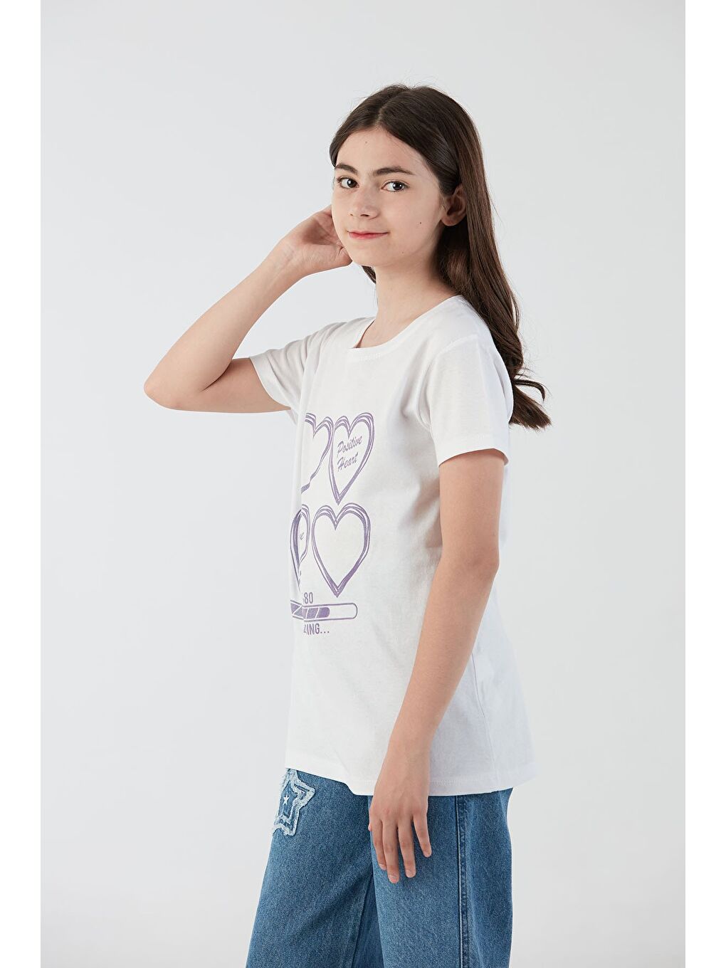 Beyaz %100 Pamuk Kalp Baskılı Kız Çocuk Tişört-3