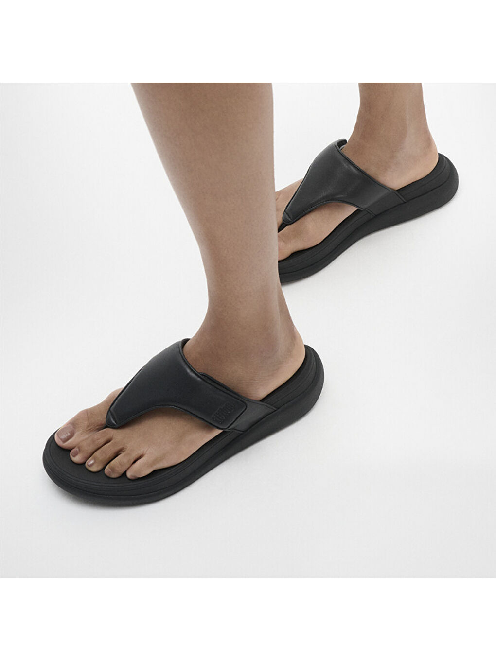Kadın Siyah Parmak Arası Terlik-2