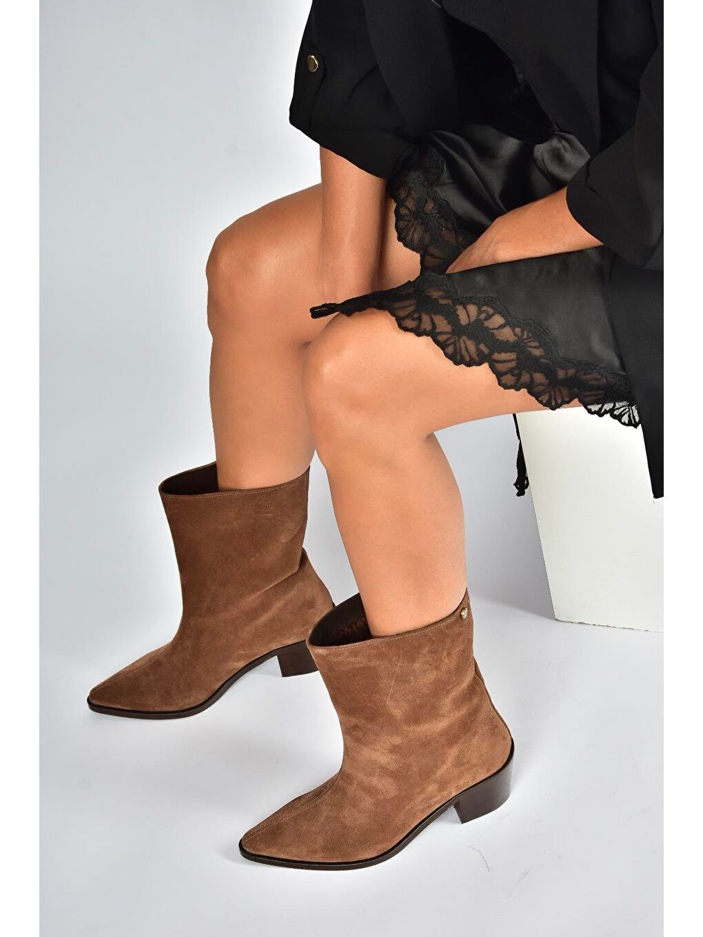 Bej Vizon Kadın Bot V654082002-1