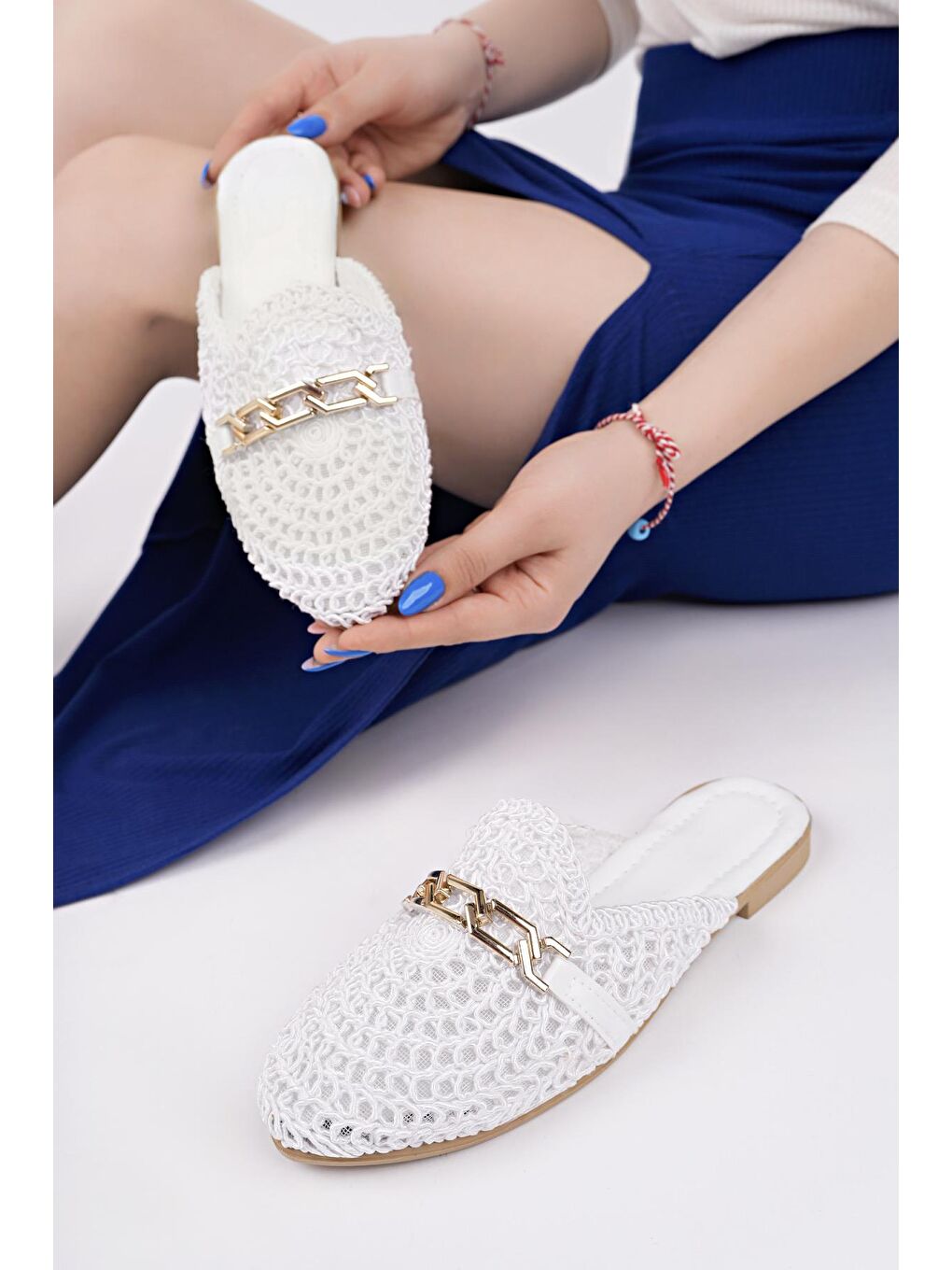 Beyaz HST-40 Tokalı Hasır Kadın Terlik Örgü Dış Mekan ve Ev Terliği-2