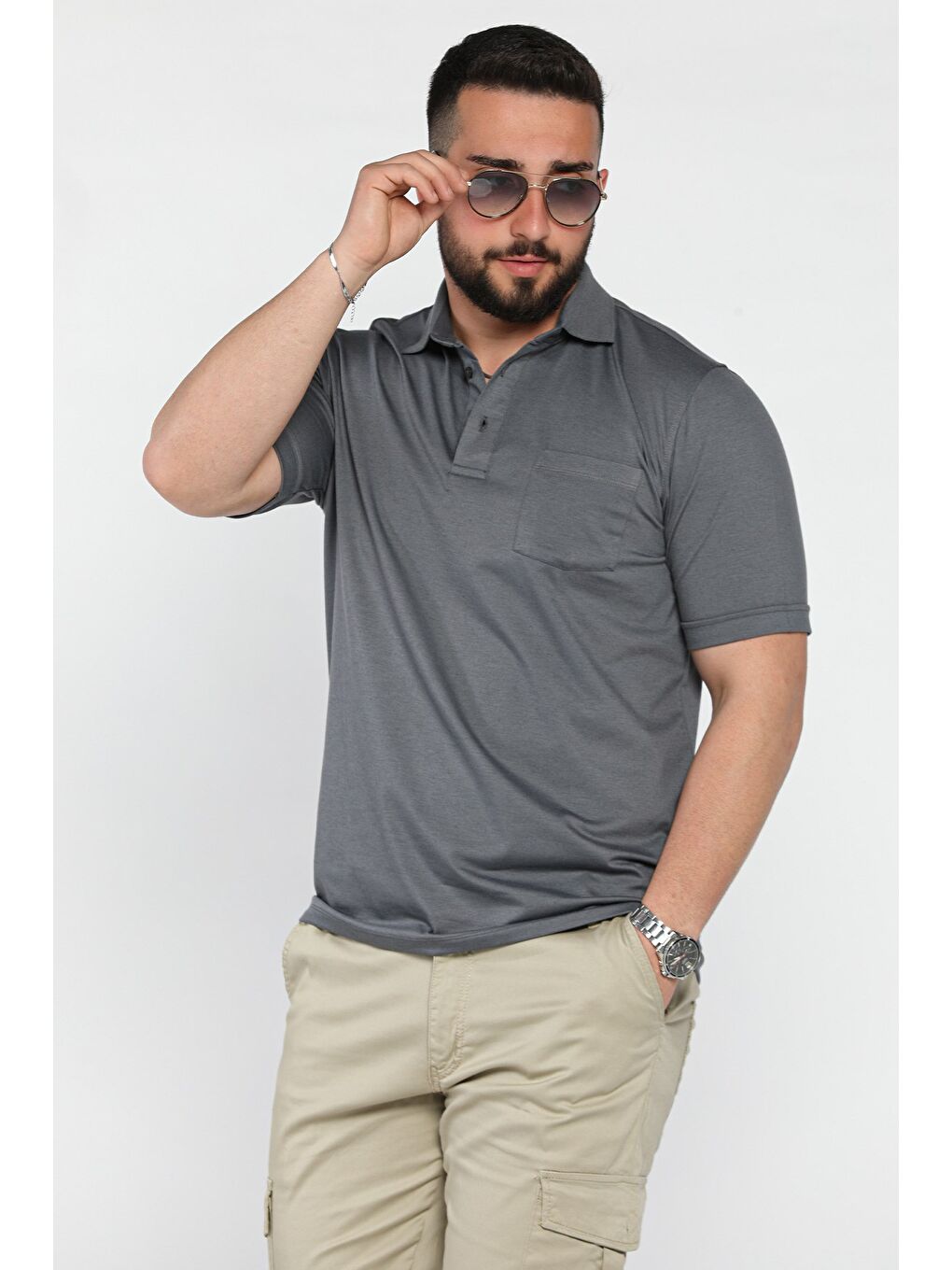 Gri Polo Yaka Yarım Düğmeli Cepli Erkek Tişört-1