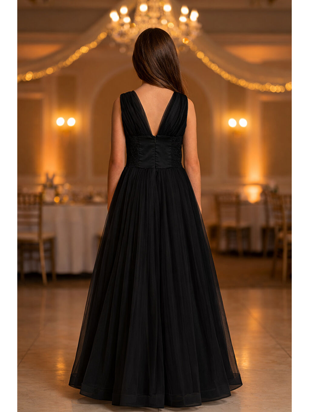 Siyah Kız Çocuk V Yaka Beli Taş İşleme Detaylı Tüllü Uzun Abiye  ABY2027-3