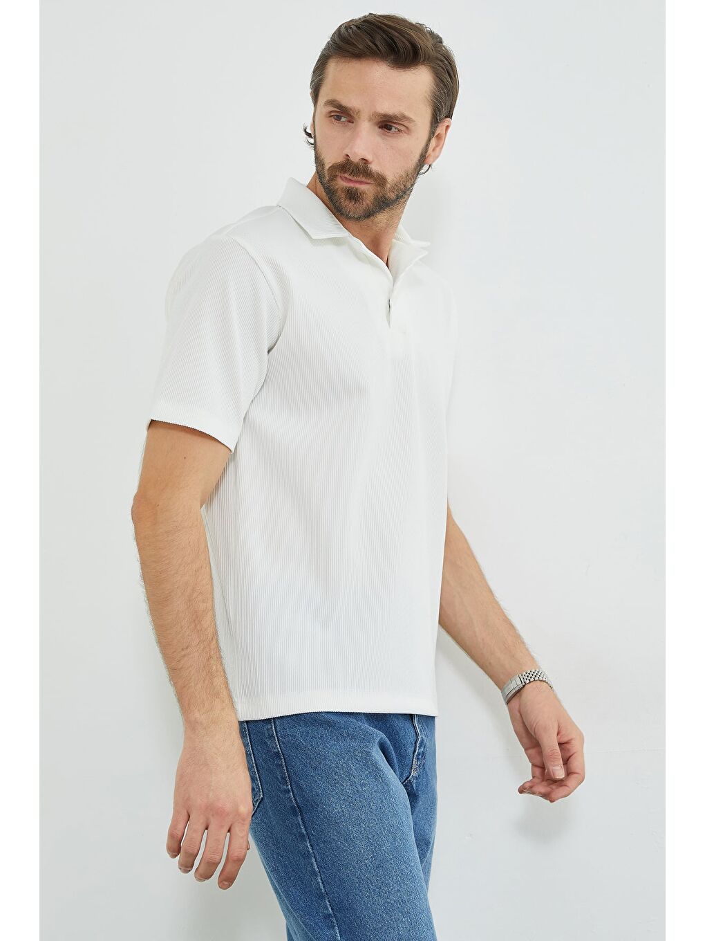 Beyaz Fitilli Tek Çıtçıtlı Polo Yaka Tişört-4