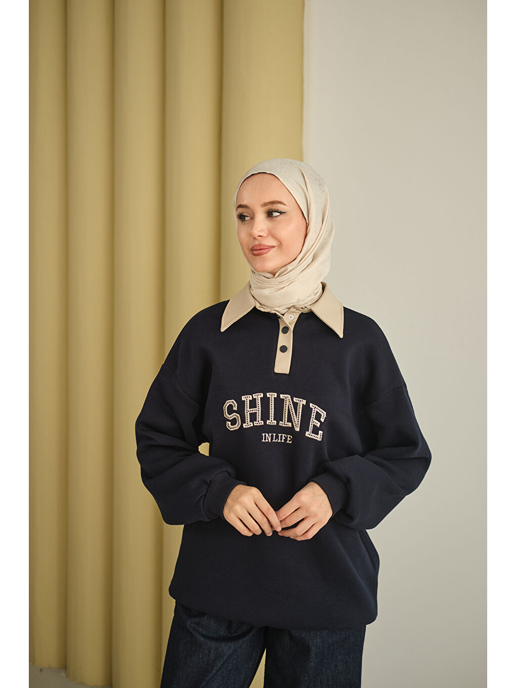 Kadın Deri Yaka Nakışlı Sweat Lacivert-2