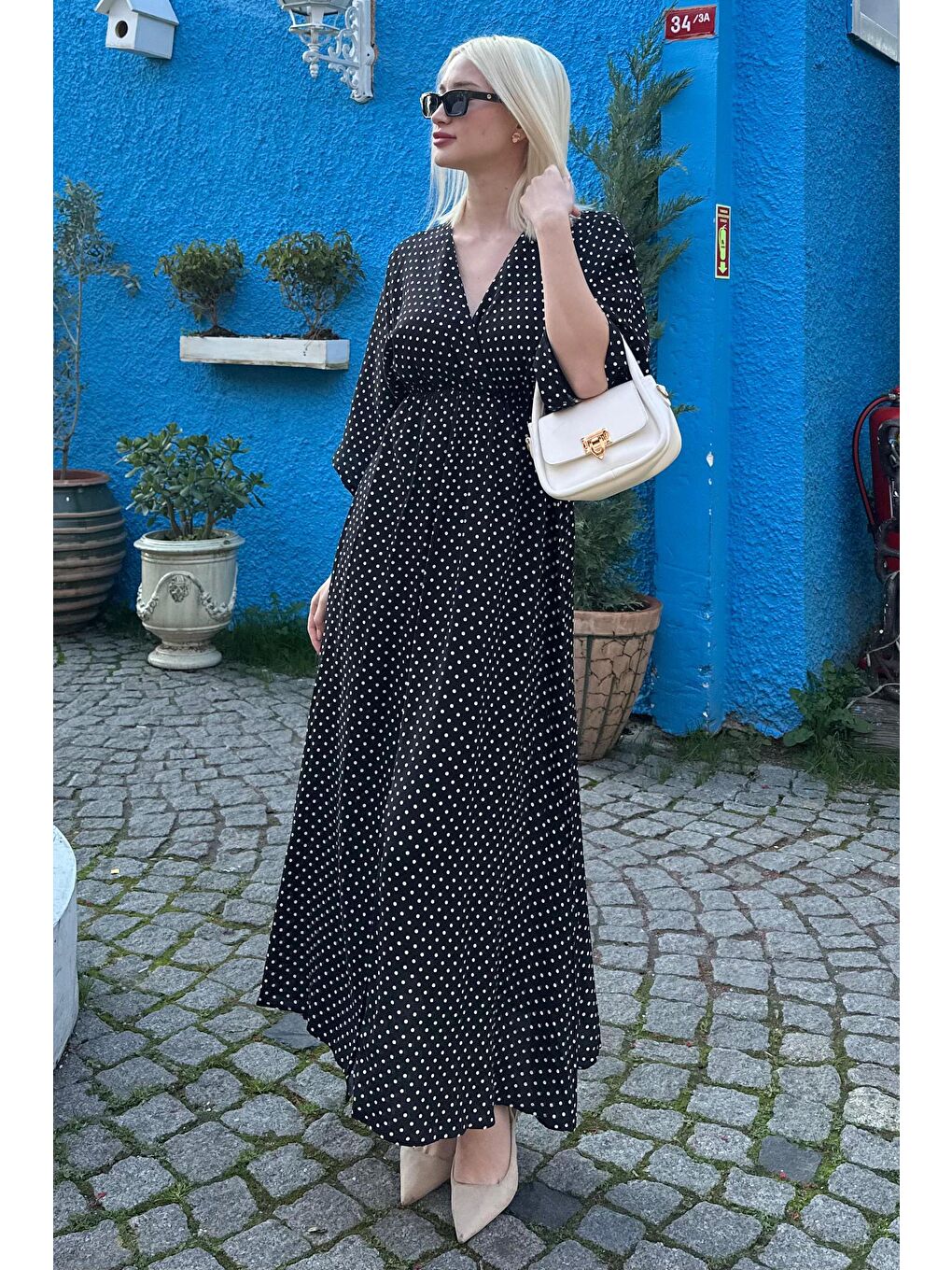 Siyah Desenli Yırtmaç Detaylı Uzun Elbise Mg2321-2