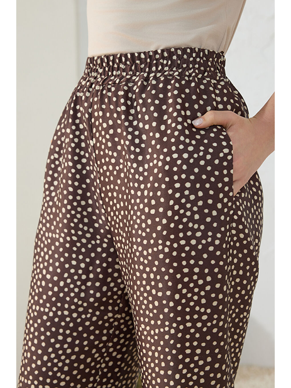 Kahverengi Desenli Pantolon-4