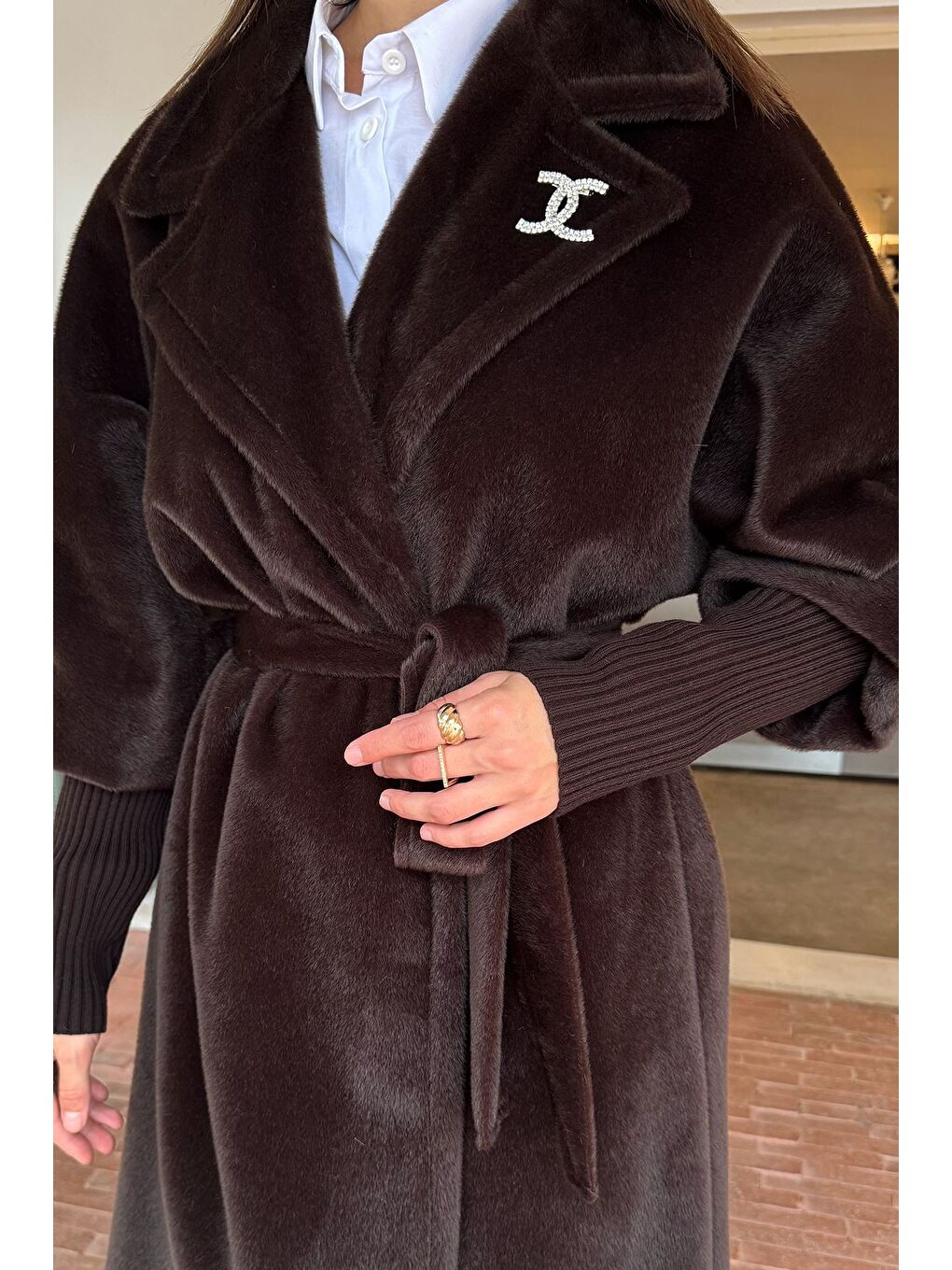 Kahverengi Kadın Su Fırçalı Kuşaklı Kaşe Kaban-3