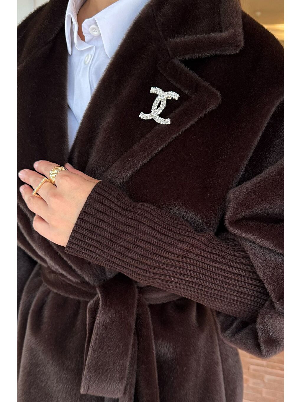 Kahverengi Kadın Su Fırçalı Kuşaklı Kaşe Kaban-4