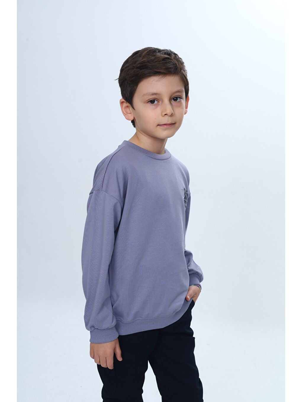 Gri Erkek Çocuk Düşük Omuz Relax Fit Bisiklet Yaka Baskılı Sweatshirt-1