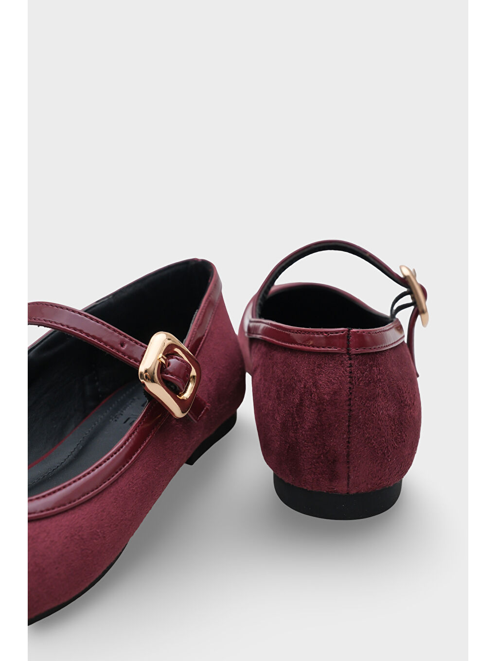 Bordo Sibelle Küt Burunlu Tokalı Bantlı Suni Süet Kadın Babet-3