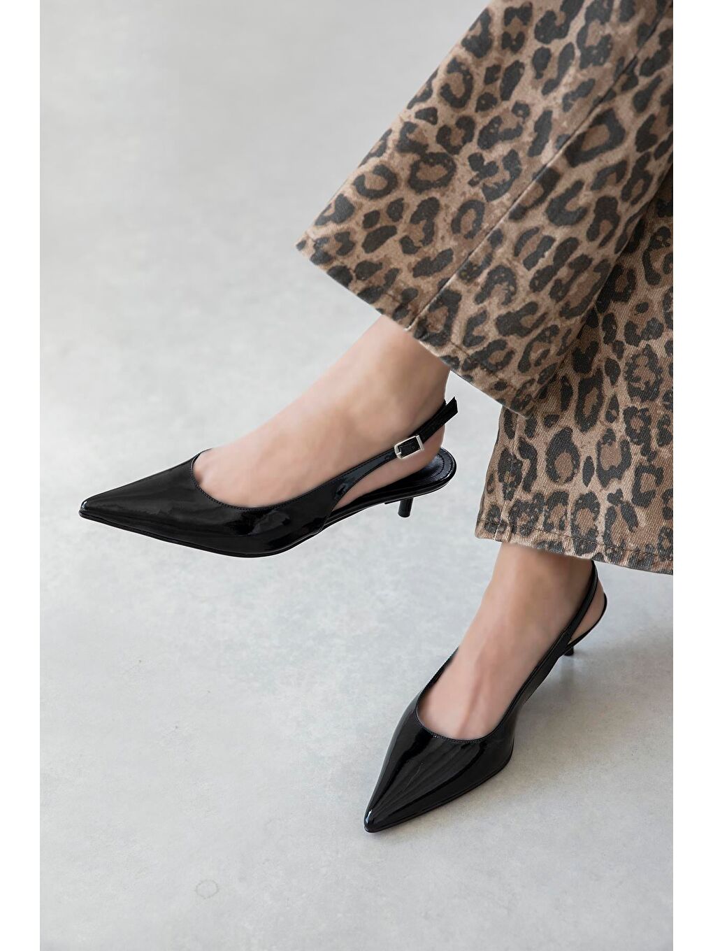 Cuesta Kadın Topuklu Rugan Ayakkabı Siyah